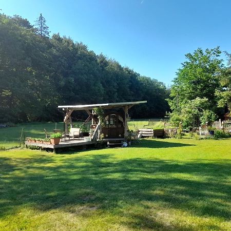 Schlummerfass An Der Bockmuehle Hohnstein Ngoại thất bức ảnh